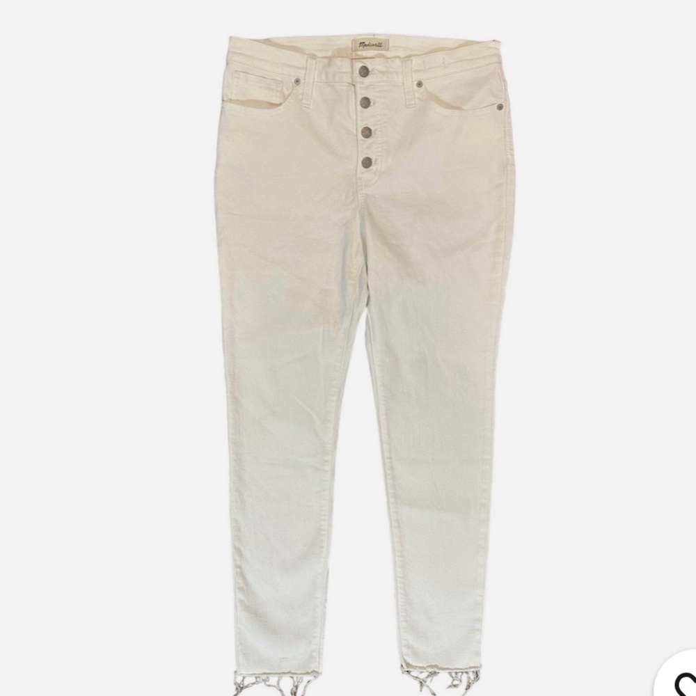 Madewell Mid Rise 4 Button Frayed Hem  White Jeans Size 31